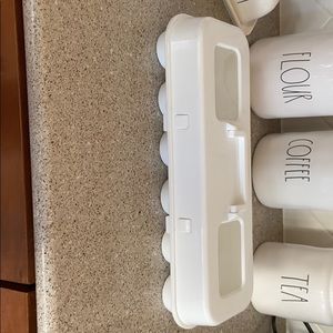 Cupcake travel holders